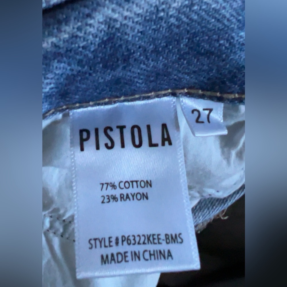 EUC PISTOLA Cassie high rise light wash straight leg jean. Size 27/4. - Picture 5 of 9